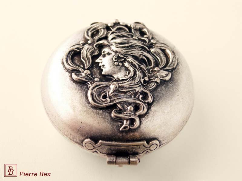 Pierre-Bex Art-Nouveau pillbox lady 42149-06