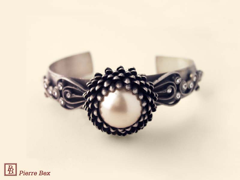 Pierre-Bex Art-Deco bracelet with rhinestones and pearl 46722-15